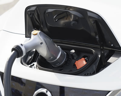 電気自動車充電器取付